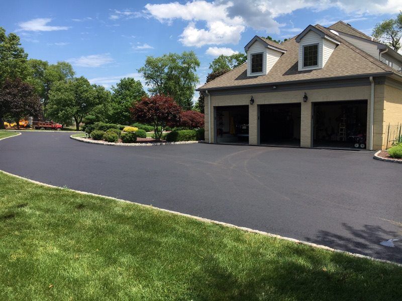 Driveway Paving Clean Driveway In Flemington, NJ