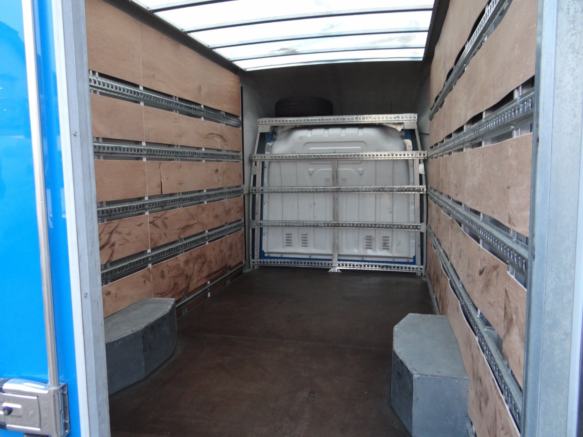 Van - Rhino Van Hire