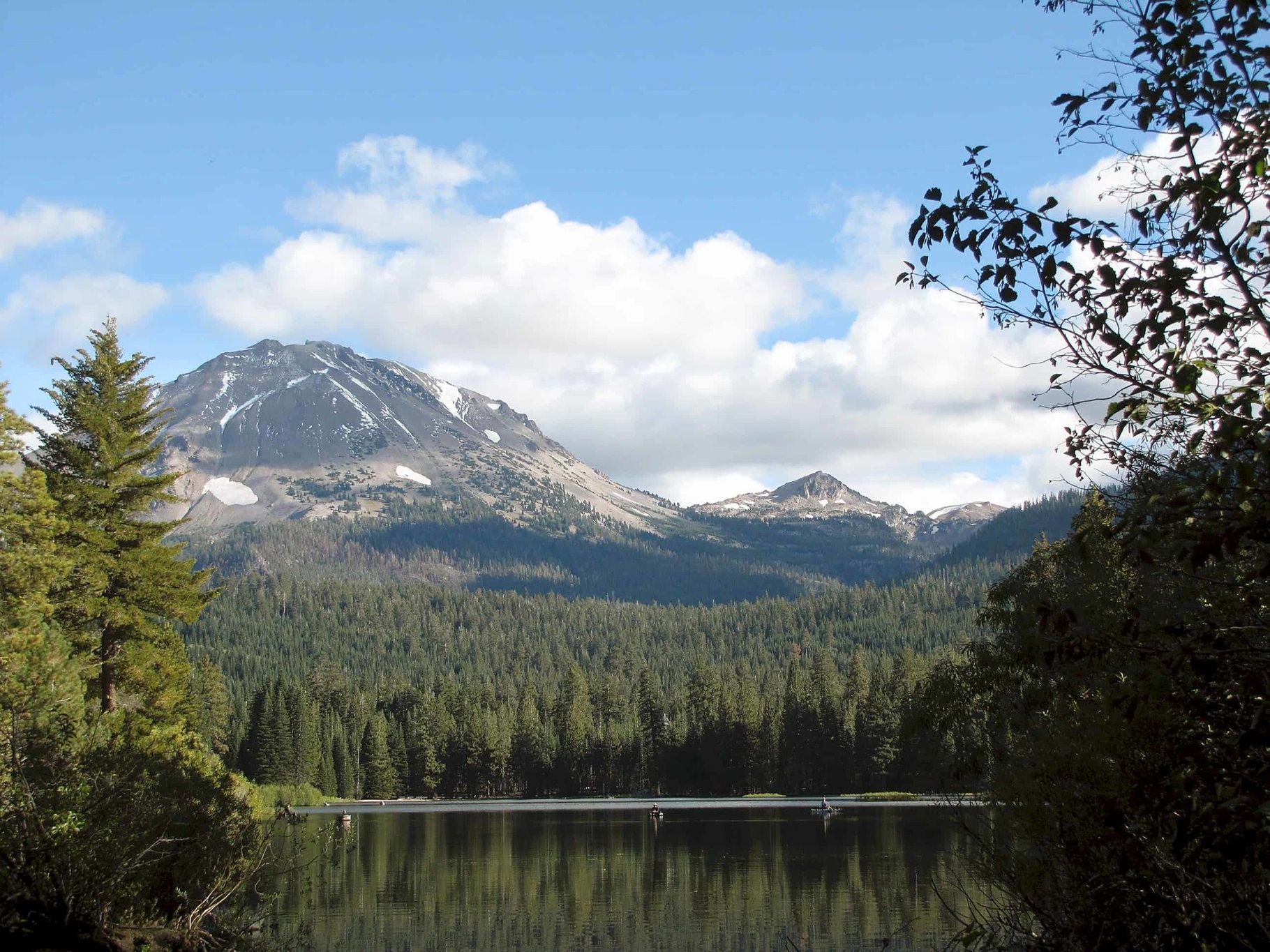Header-Rural House in front of Mt. Shasta