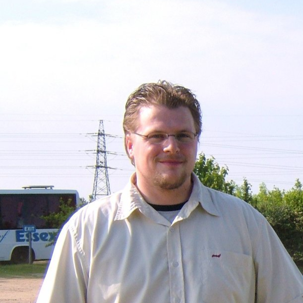 Stefan Povey Driving Instructor with FIVESTAR Driver Training