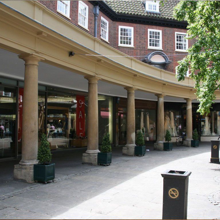 Retail store exterior decoration Pop up C