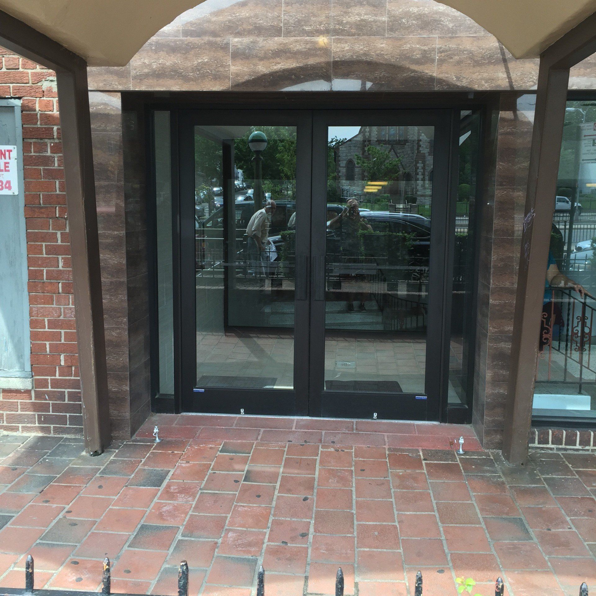 Commercial Glass & Storefront | Brooklyn, NY | Absolute Glass & Mirrors