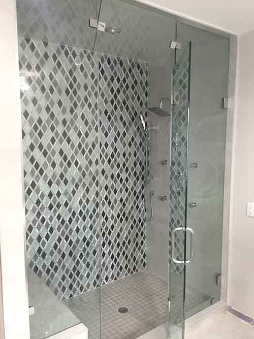 Residential Shower Doors | Residential Shower Doors | Brooklyn, NY | Absolute Glass & MirrorsBrooklyn, NY | Absolute Glass & Mirrors