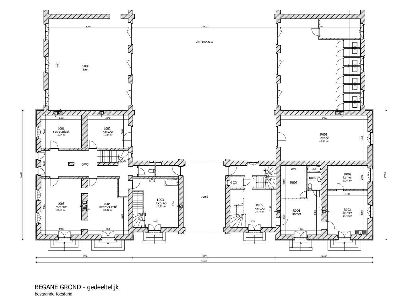 Een zwart-wit plattegrond van een huis