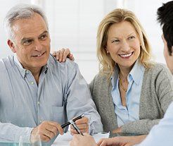 couple with accountant