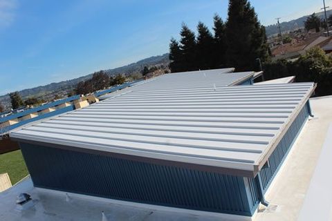 image-224634-514655-waterproofing-roof-service.jpg?1429057973817