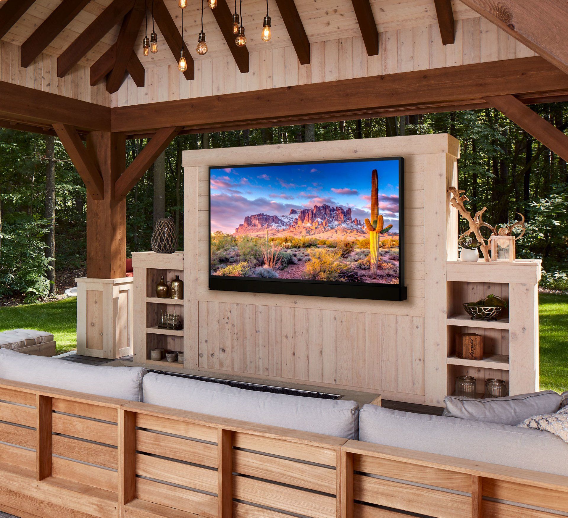 Best TV for Outdoors