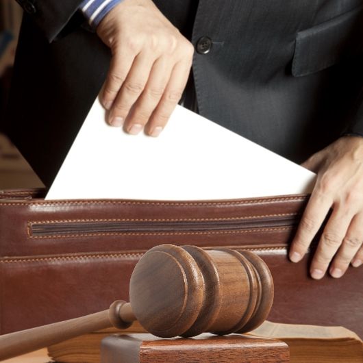 removing documents from briefcase