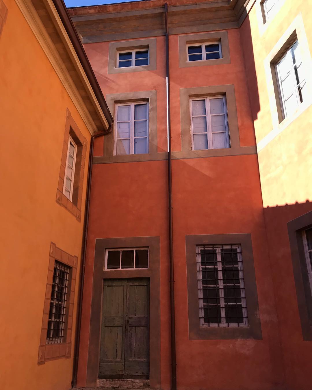 ristrutturazione facciata esterna palazzo