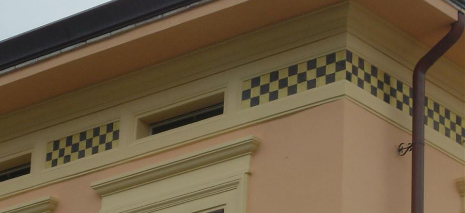 dettaglio decorazione prospetto