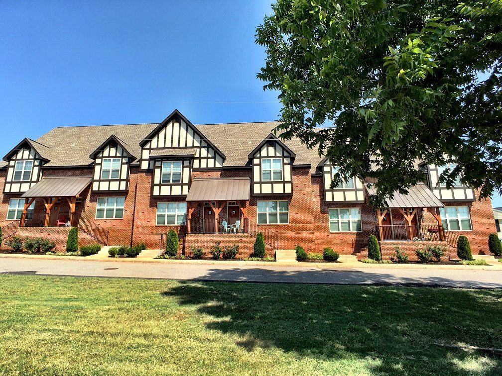 Beverly Exterior