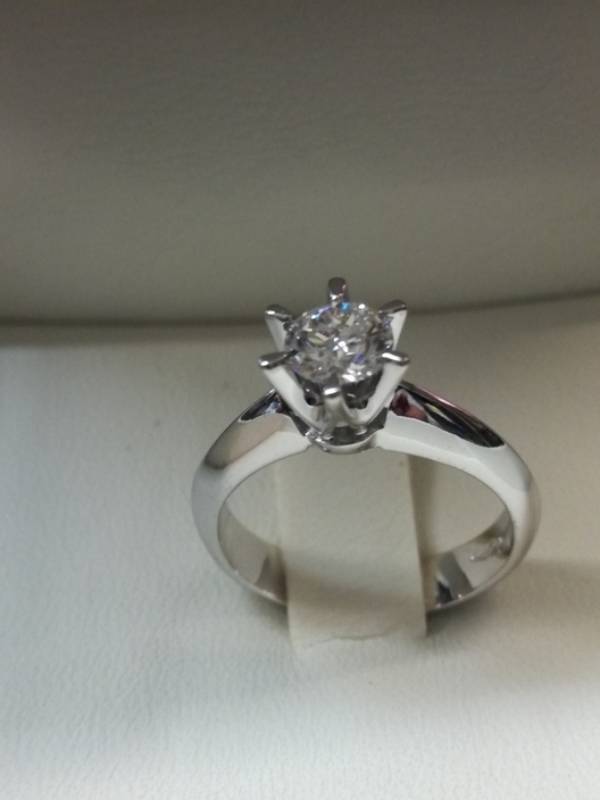 solitario anello