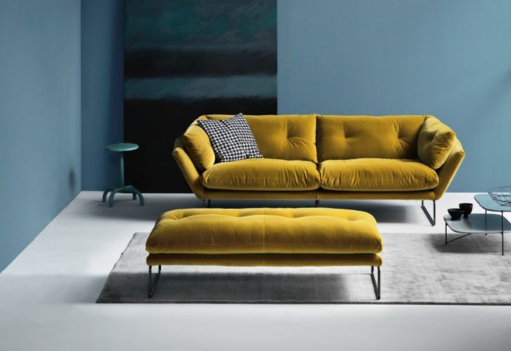 Divano giallo