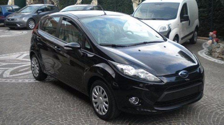 auto compatta