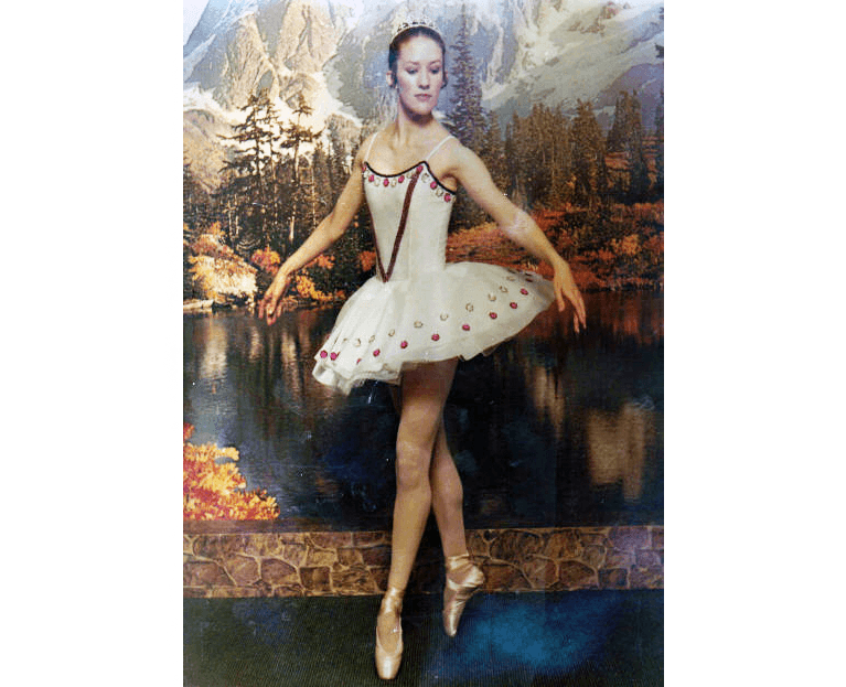 he gwenrose australian academy of dance gwenrose ballerina