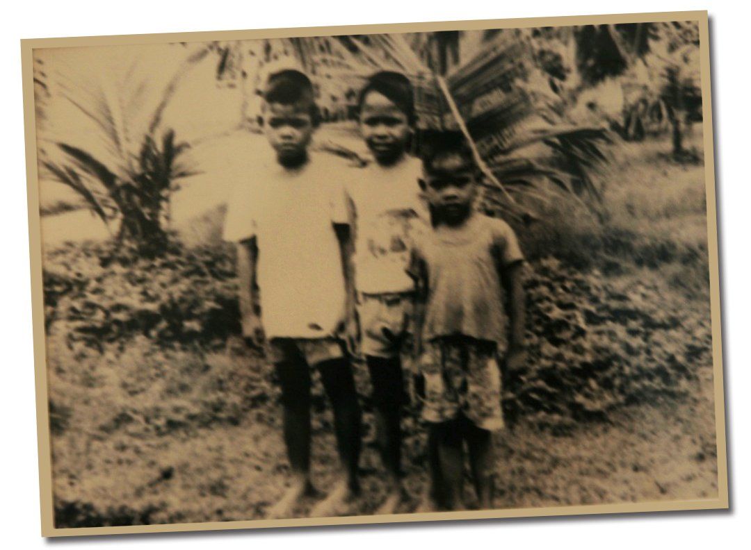 Fernando 10 (middle) his brothers Adriano 8 (left) and Roberto 6 (right) in the orphanage in Manila. Circa 1976