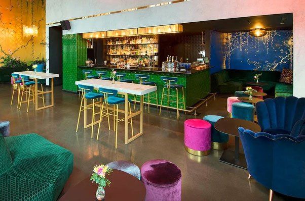 Curtain Hotel - Green Room