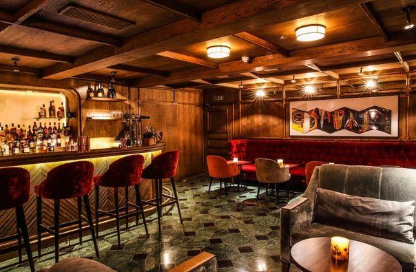 72 Cocktail Bar