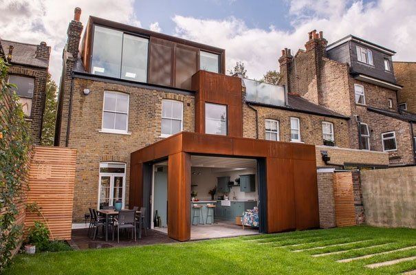 Lordship kitchen 1