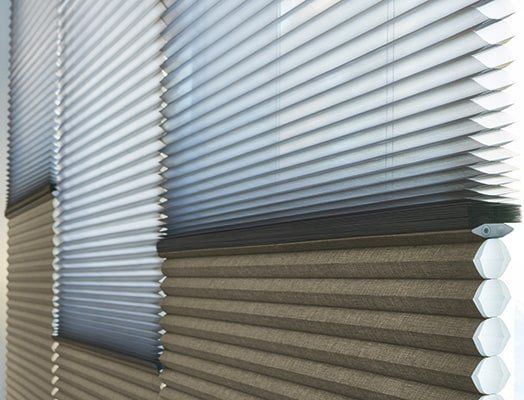 Two Color Window Blinds Style — Moses Lake, WA — Columbia Glass