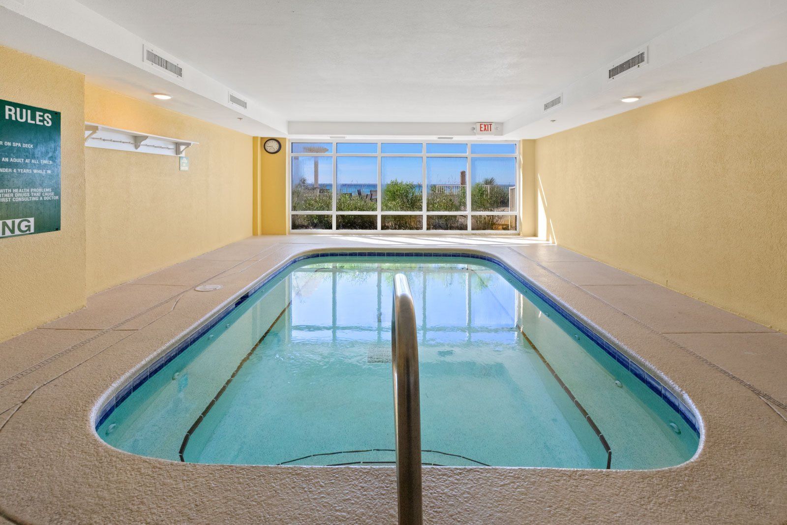 Twin Palms Pool