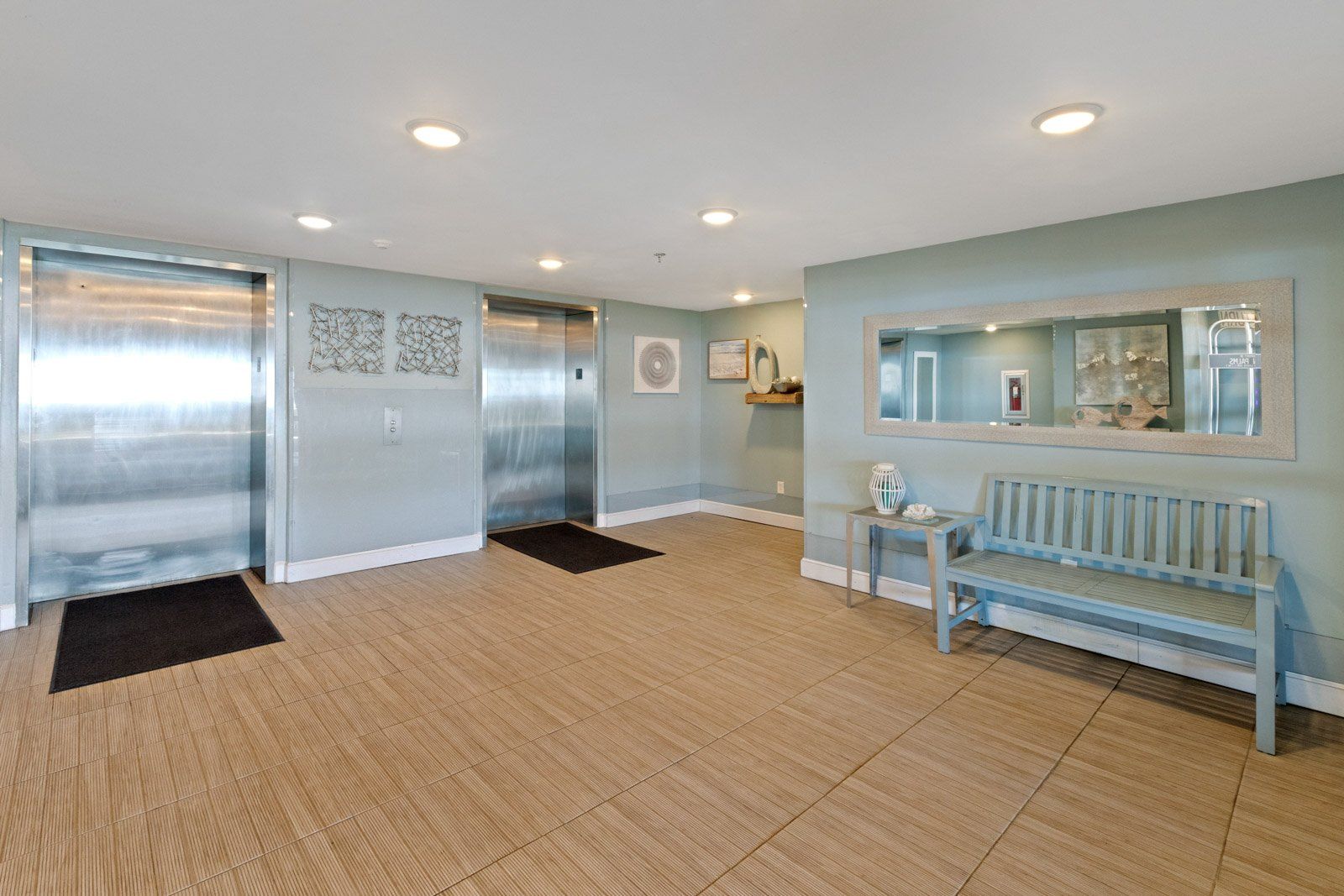 Twin Palms Lobby