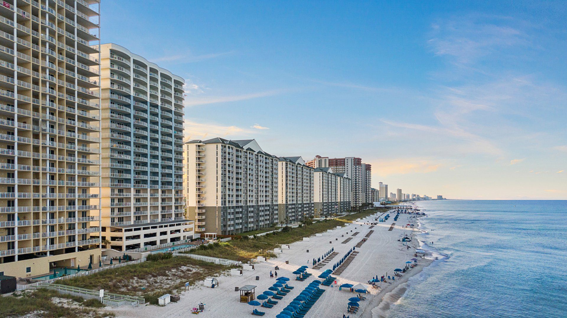 Twin Palms Exterior
