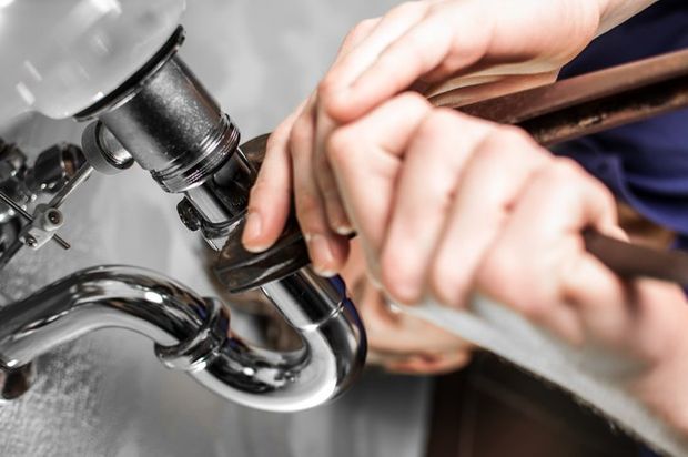 Fixing the siphon - Plumbing service in West Chester, PA Fixing the siphon - Plumbing service in West Chester, PA