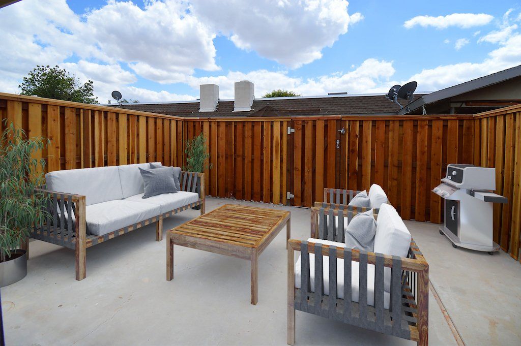 Maria Menguita – Patio_Final