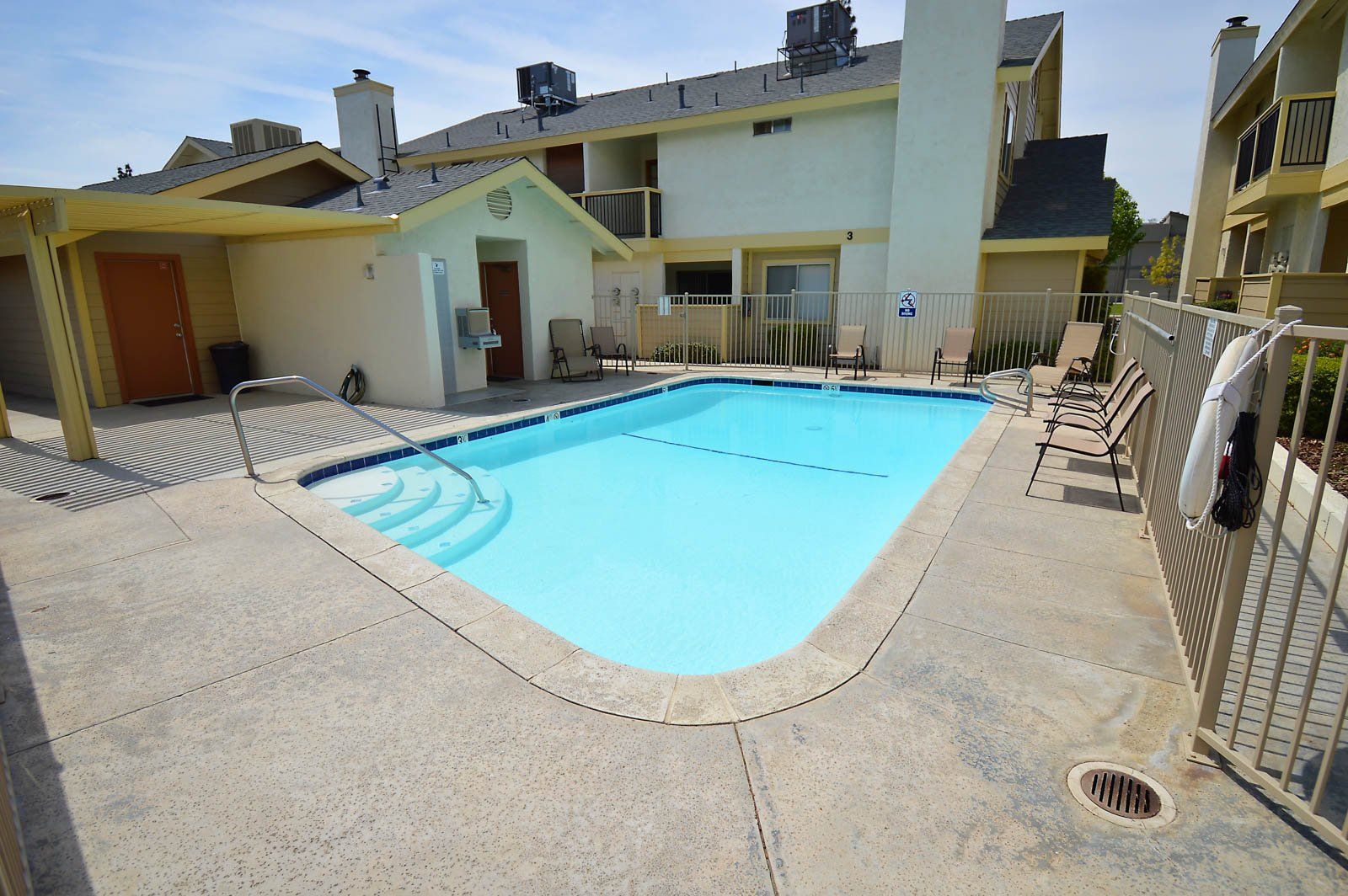 panorama pines