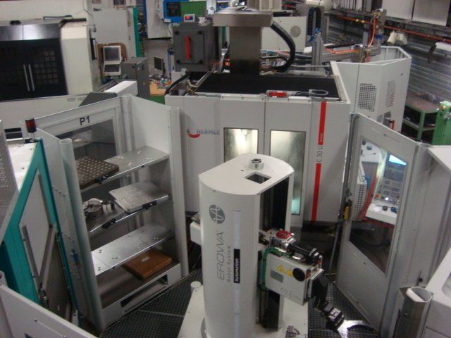A machine in a room that says ' i focus ' on it