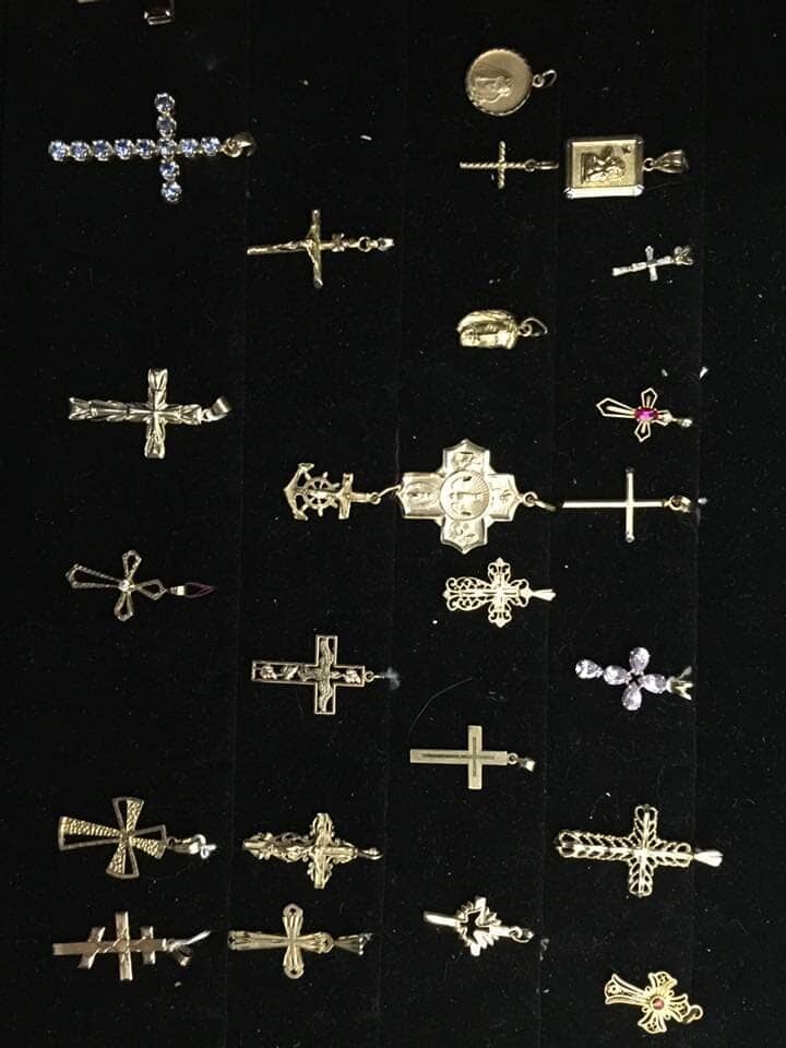 Earings — Pawn Shop in in Westland, MI