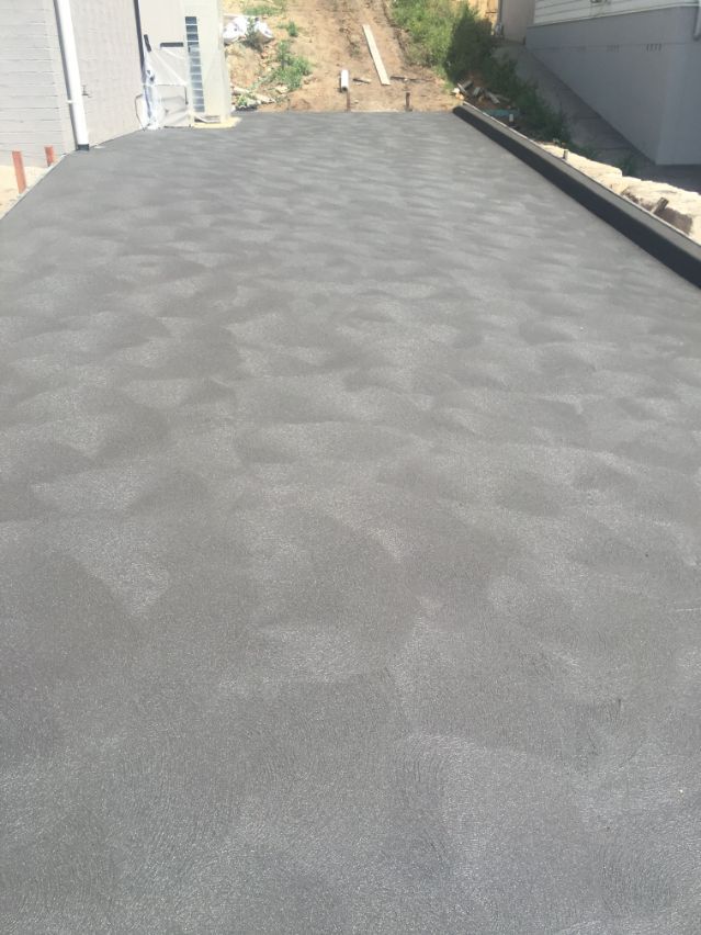 Coloured Concrete with Kerb 3 — Decorative Concrete on the Central Coast, NSW