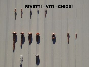 chiodi in rame