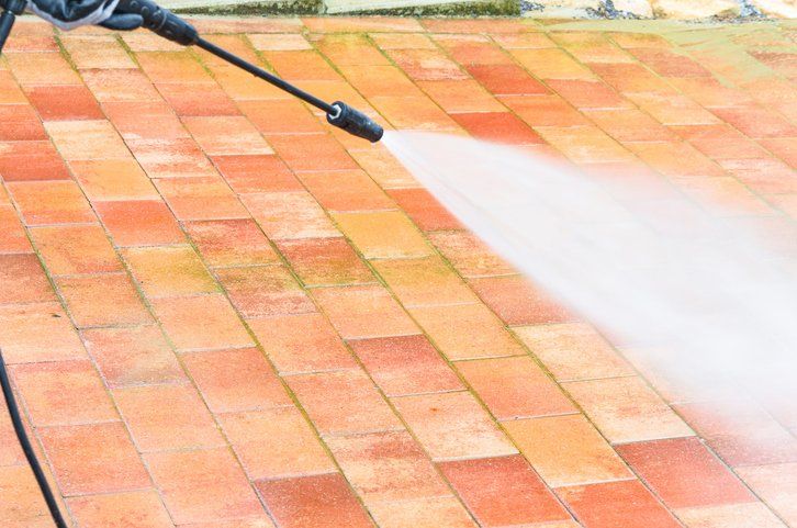 Pressure Wash Fence — High Pressure Cleaning in White House, TN Pressure Wash Fence — High Pressure Cleaning in White House, TN