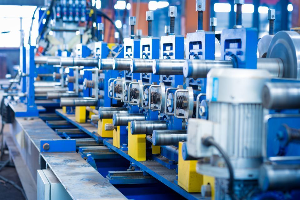 impianti industria con lamiere e laminati
