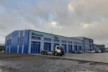 Autodarbnīcas pārbūve-Revohaus