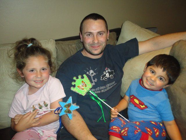 children making flowers for Father's Day