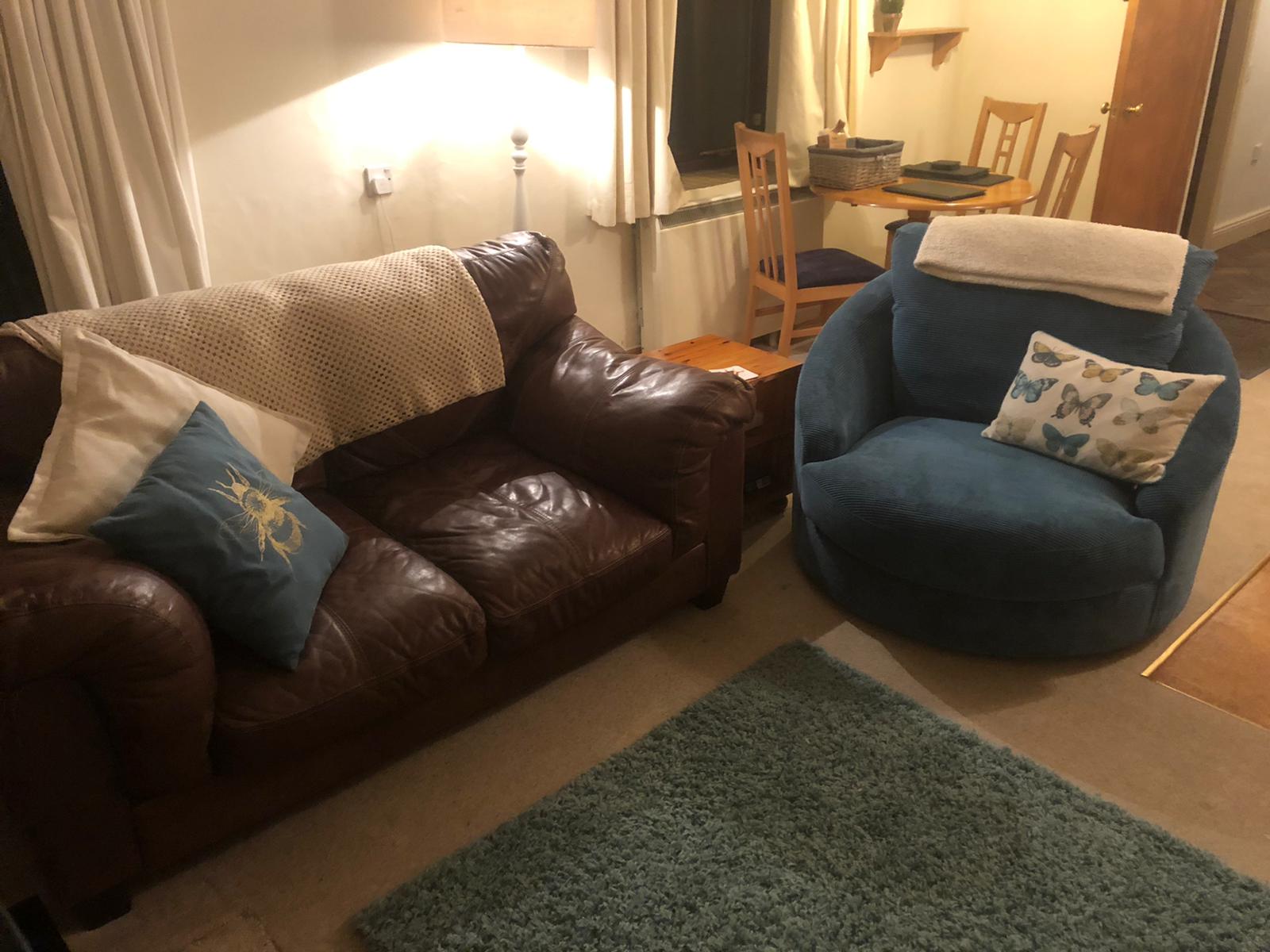Dovedale-cottage-cosy-Peak-District-Wetton