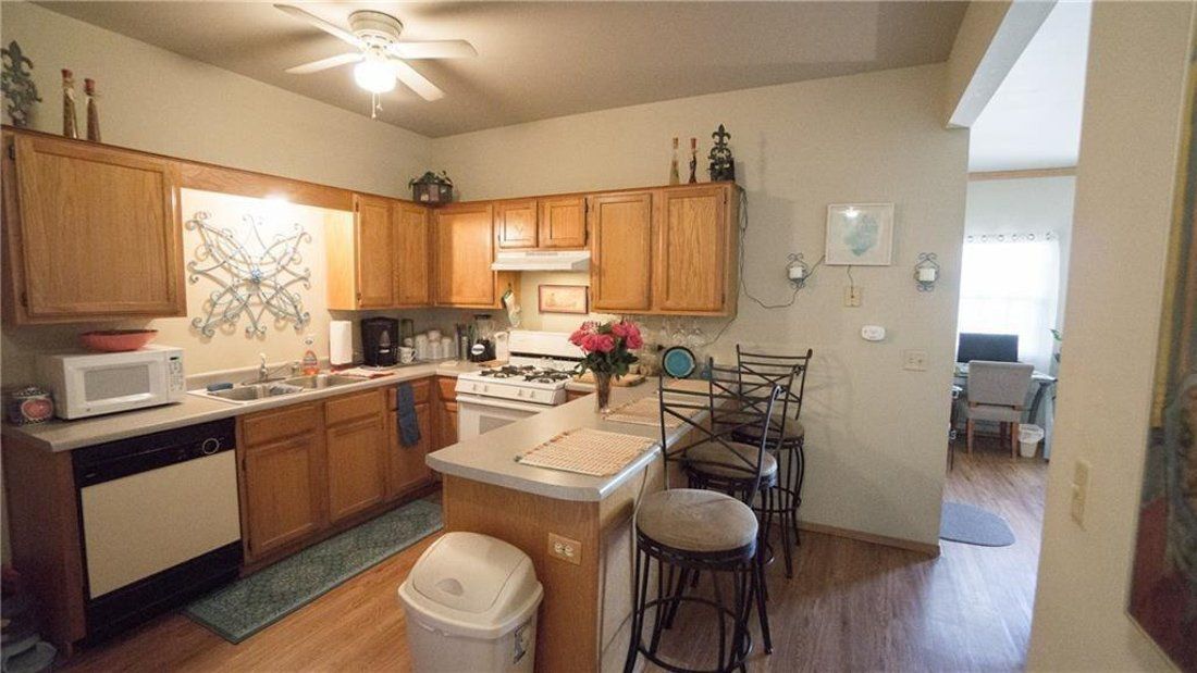 Coventry Meadows Kitchen | Desert Crest LLC