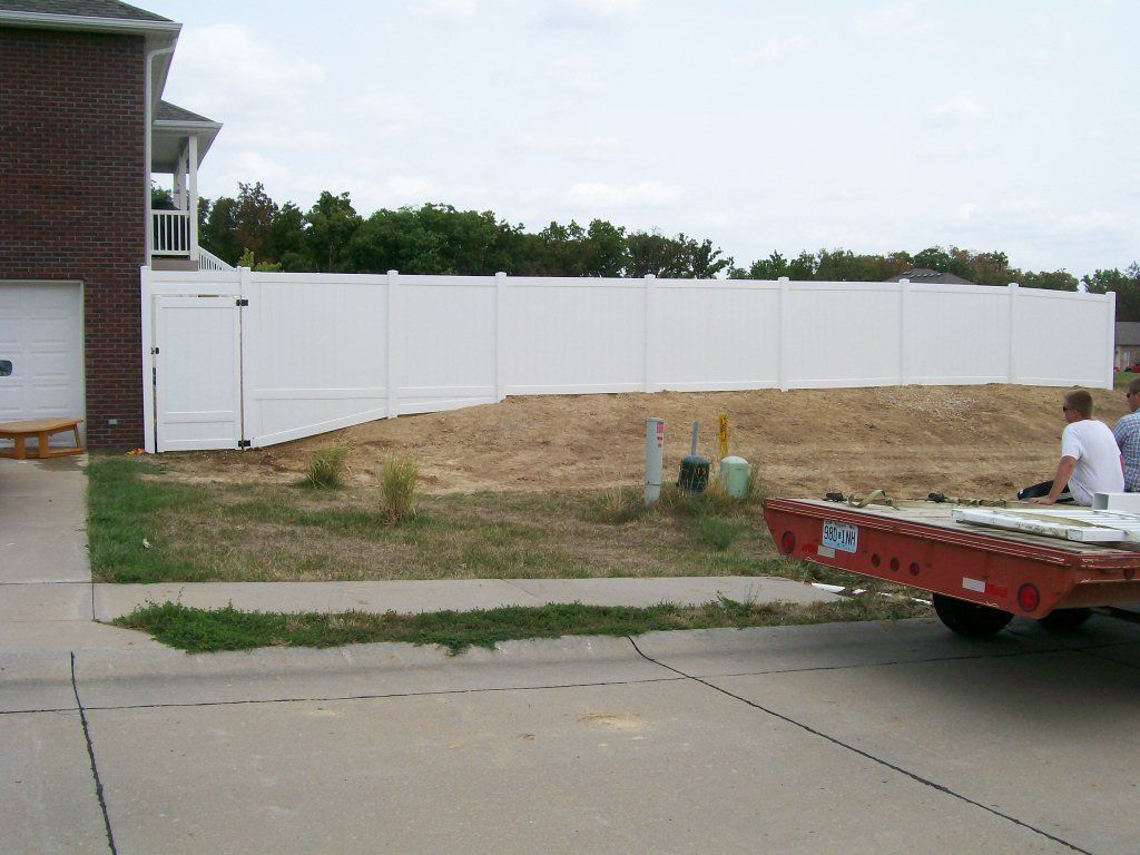Vinyl Fencing
