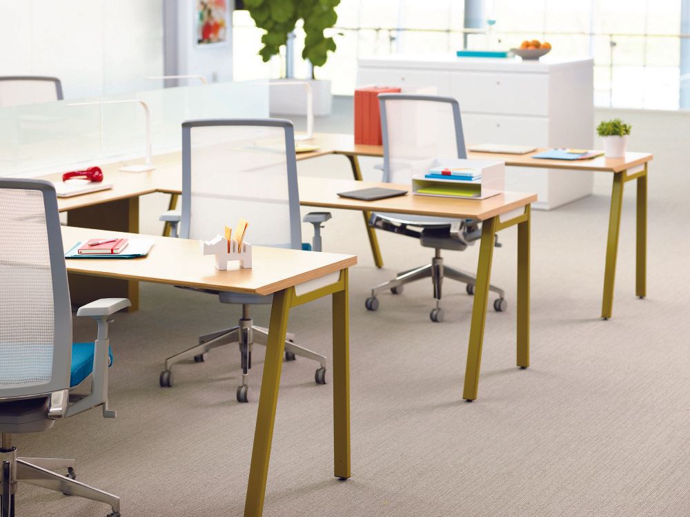 Panel Based Workstations _Office Environments_Love Your Space