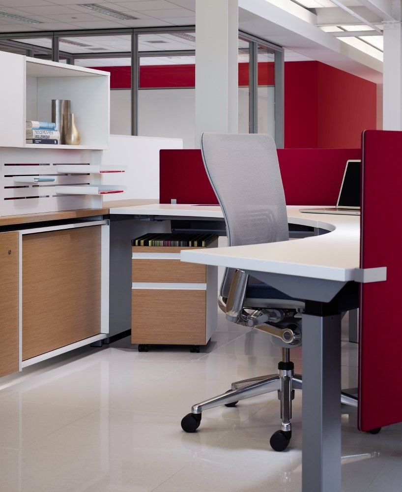 Panel Based Workstations _Office Environments_Love Your Space