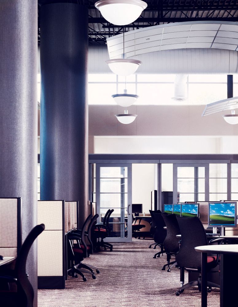 Panel Based Workstations _Office Environments_Love Your Space