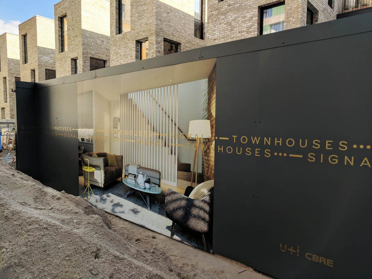 Hoarding Graphics