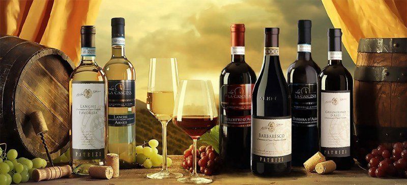 Vino bianco e rosso
