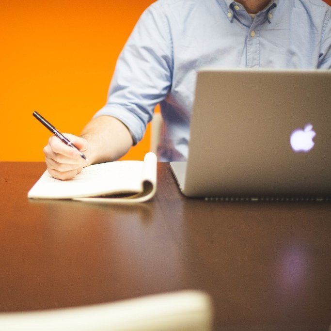 Shoots Marketing - man using laptop