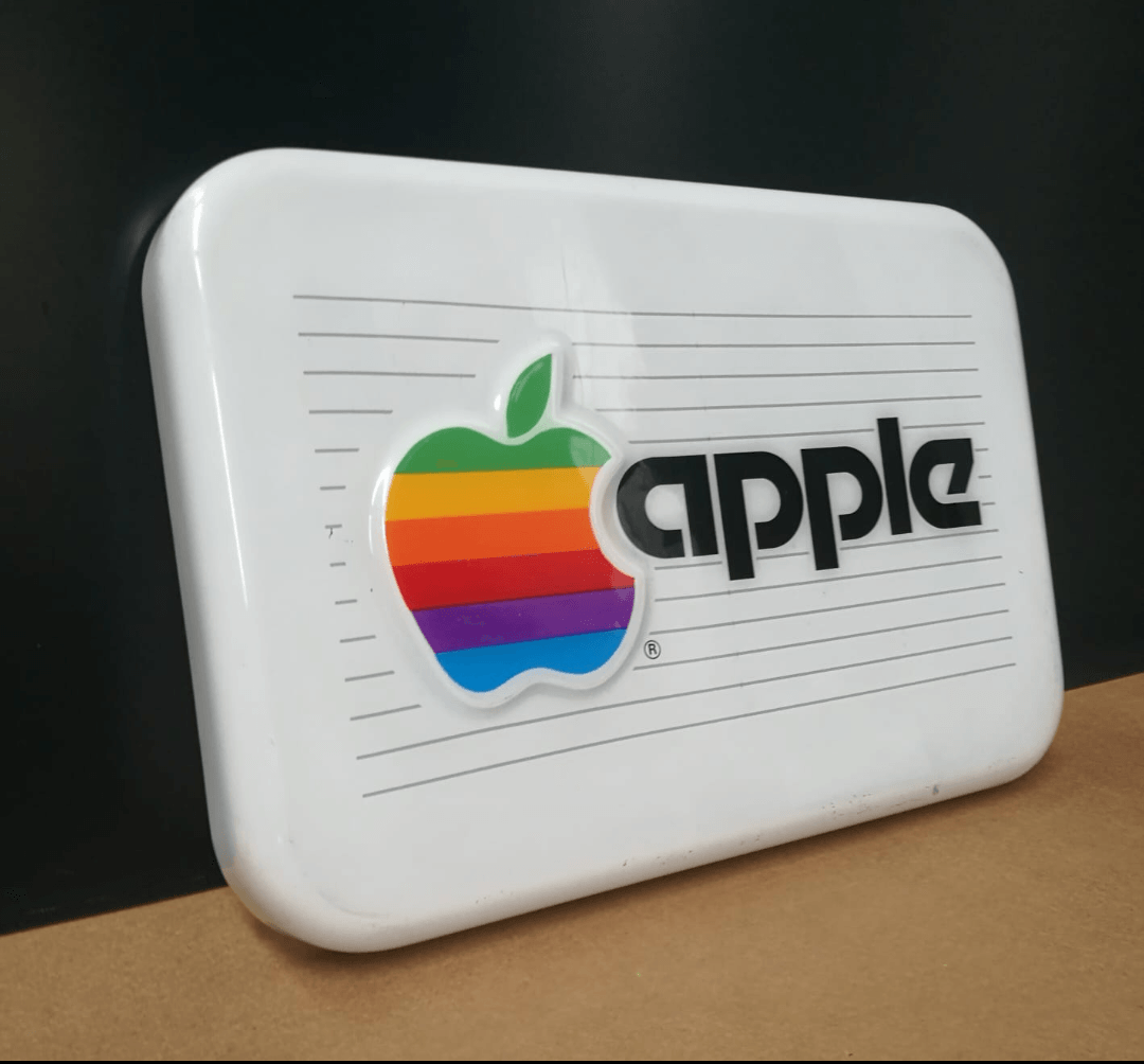 insegna apple