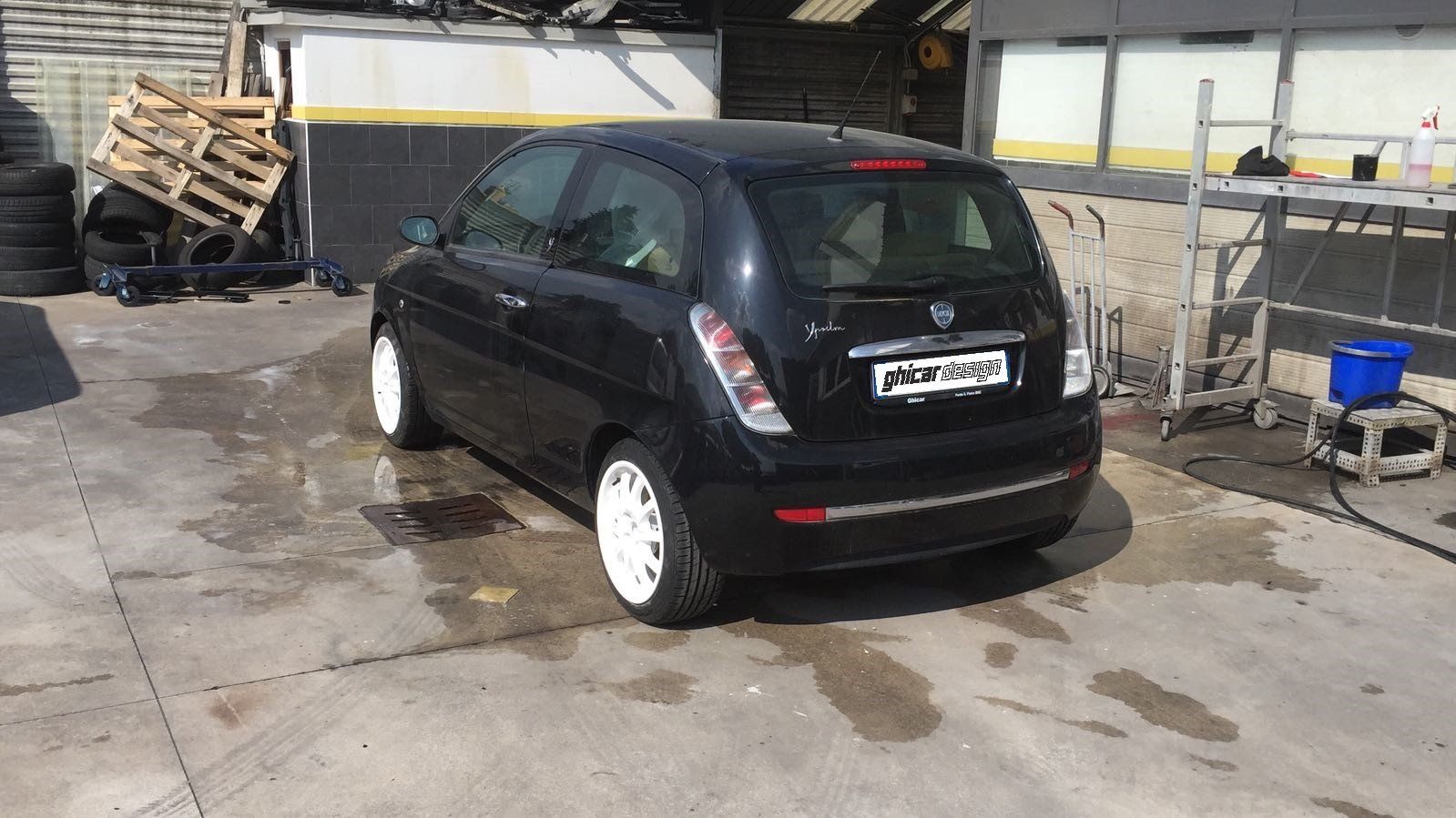 Lancia Ypsilon