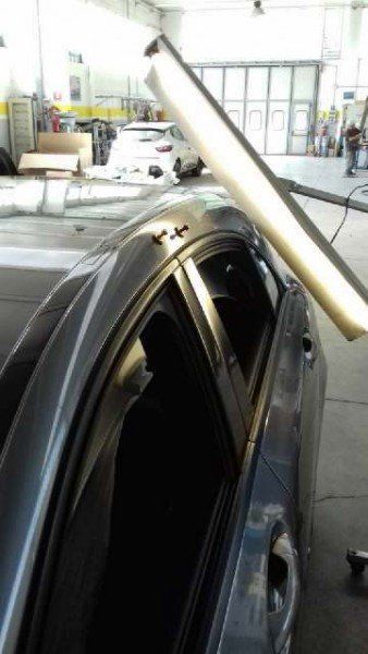 Riparazione carrozzeria automobile